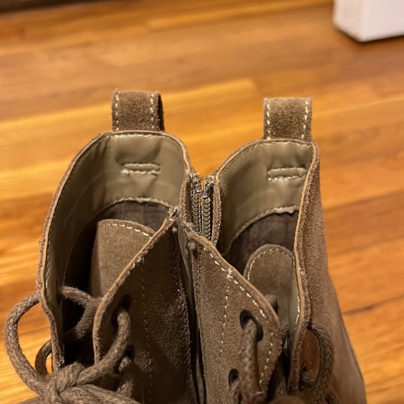 Waterproof boots - Picture 4 of 5